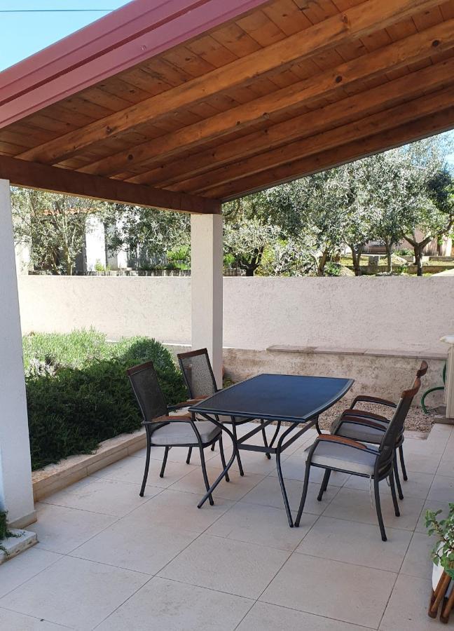Villa Santa Eufemia Sutomiscica Exterior foto